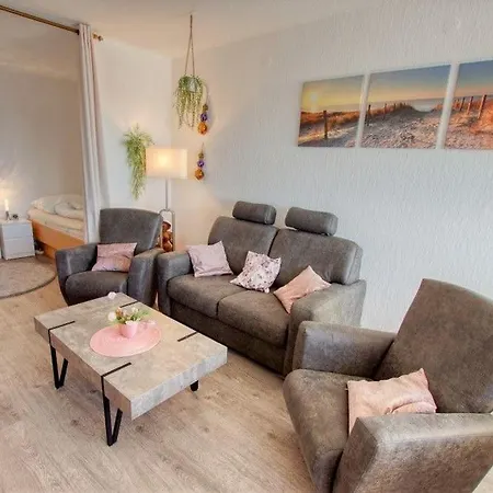 - Haus G, App 0g1301